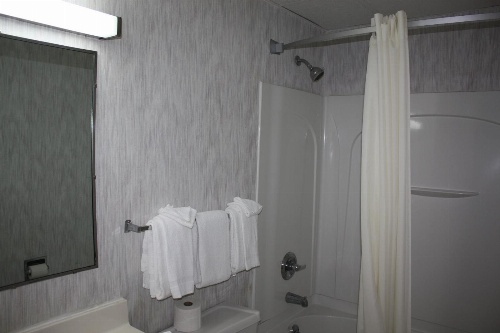 Super 8 by Wyndham West Haven image 1